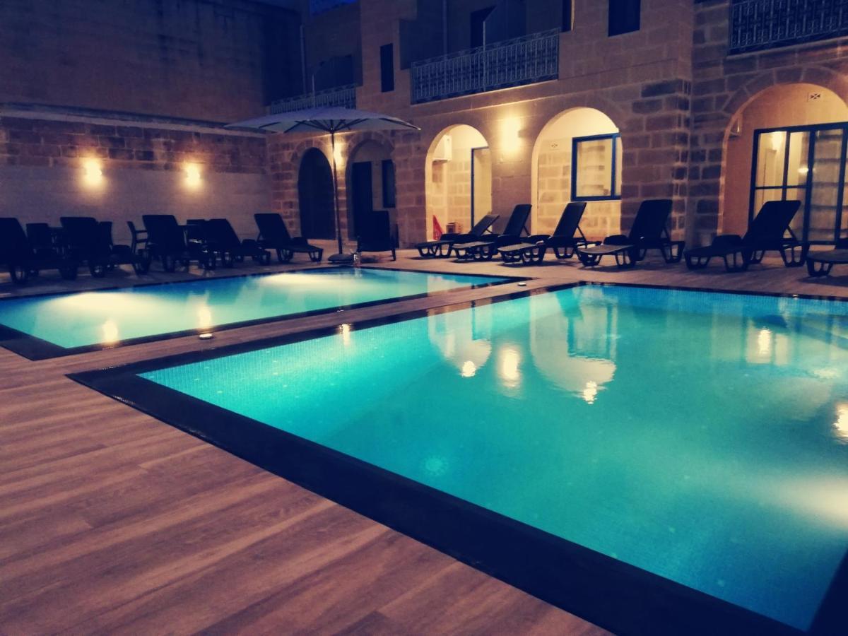 مبيت وإفطار Għarb Fiftyfour West Boutique Living المظهر الخارجي الصورة