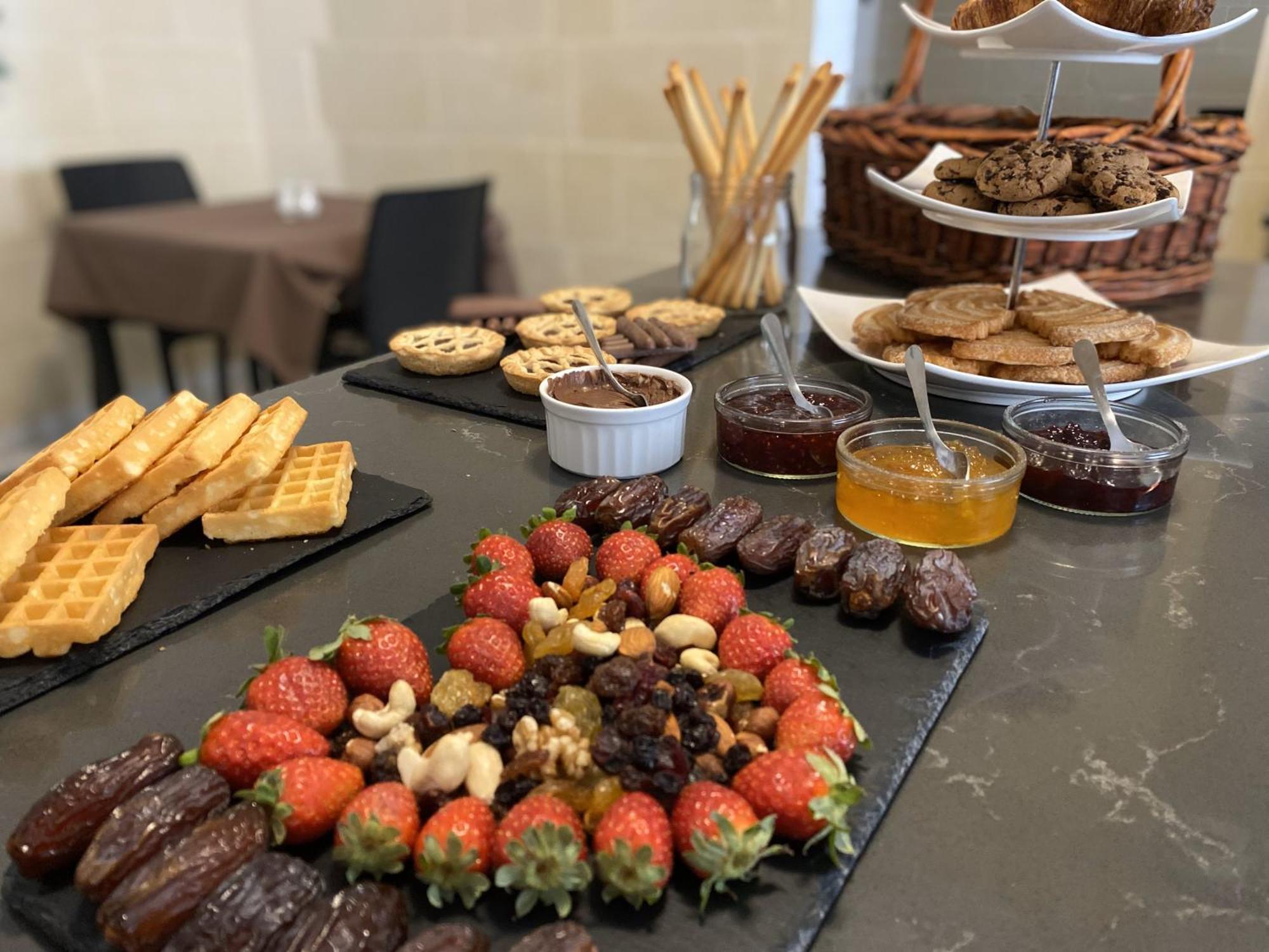 مبيت وإفطار Għarb Fiftyfour West Boutique Living المظهر الخارجي الصورة