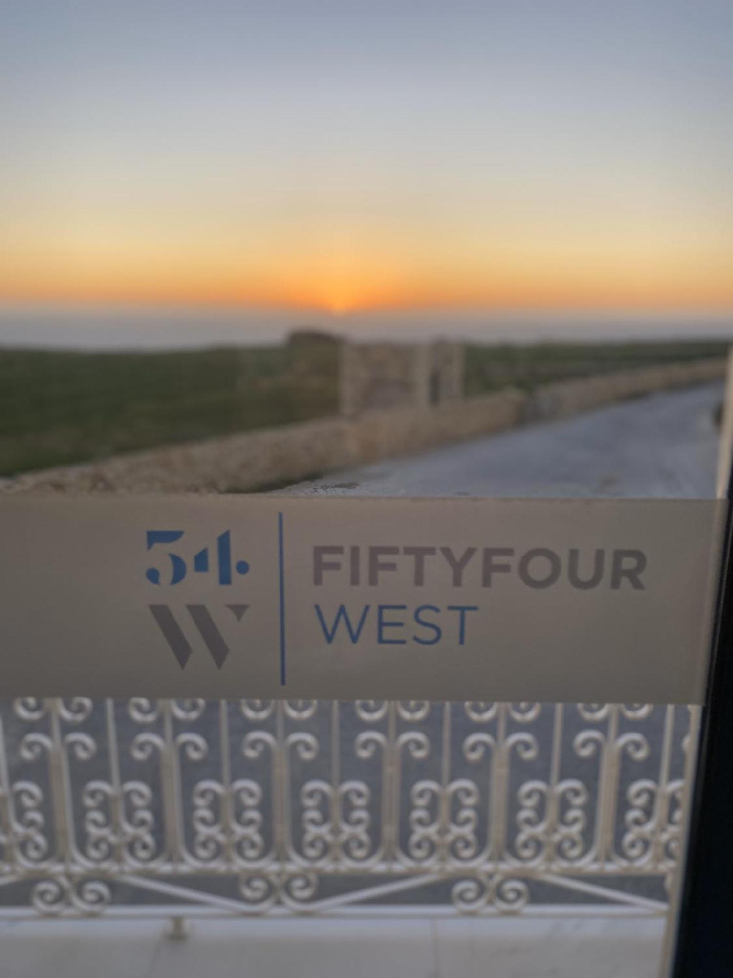 مبيت وإفطار Għarb Fiftyfour West Boutique Living المظهر الخارجي الصورة