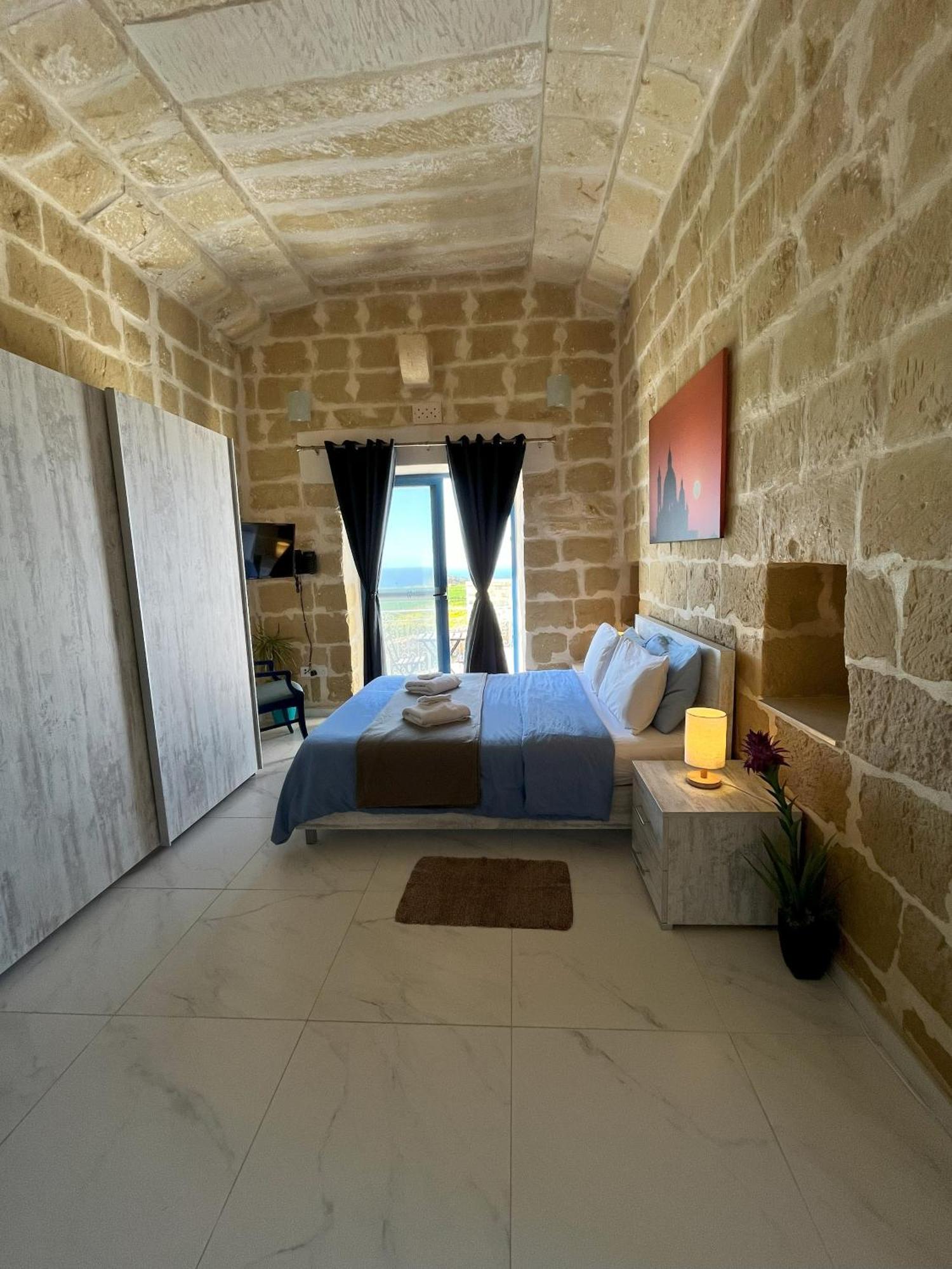 مبيت وإفطار Għarb Fiftyfour West Boutique Living المظهر الخارجي الصورة