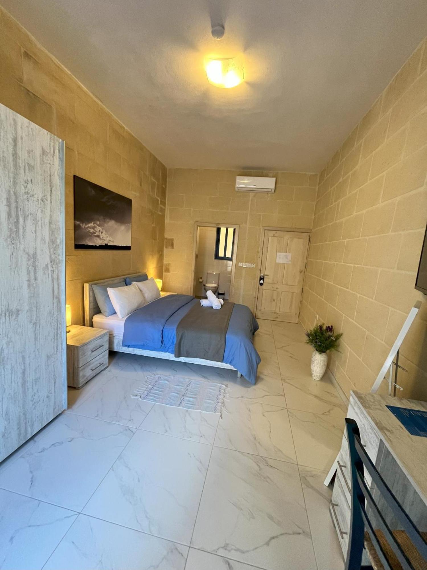 مبيت وإفطار Għarb Fiftyfour West Boutique Living المظهر الخارجي الصورة