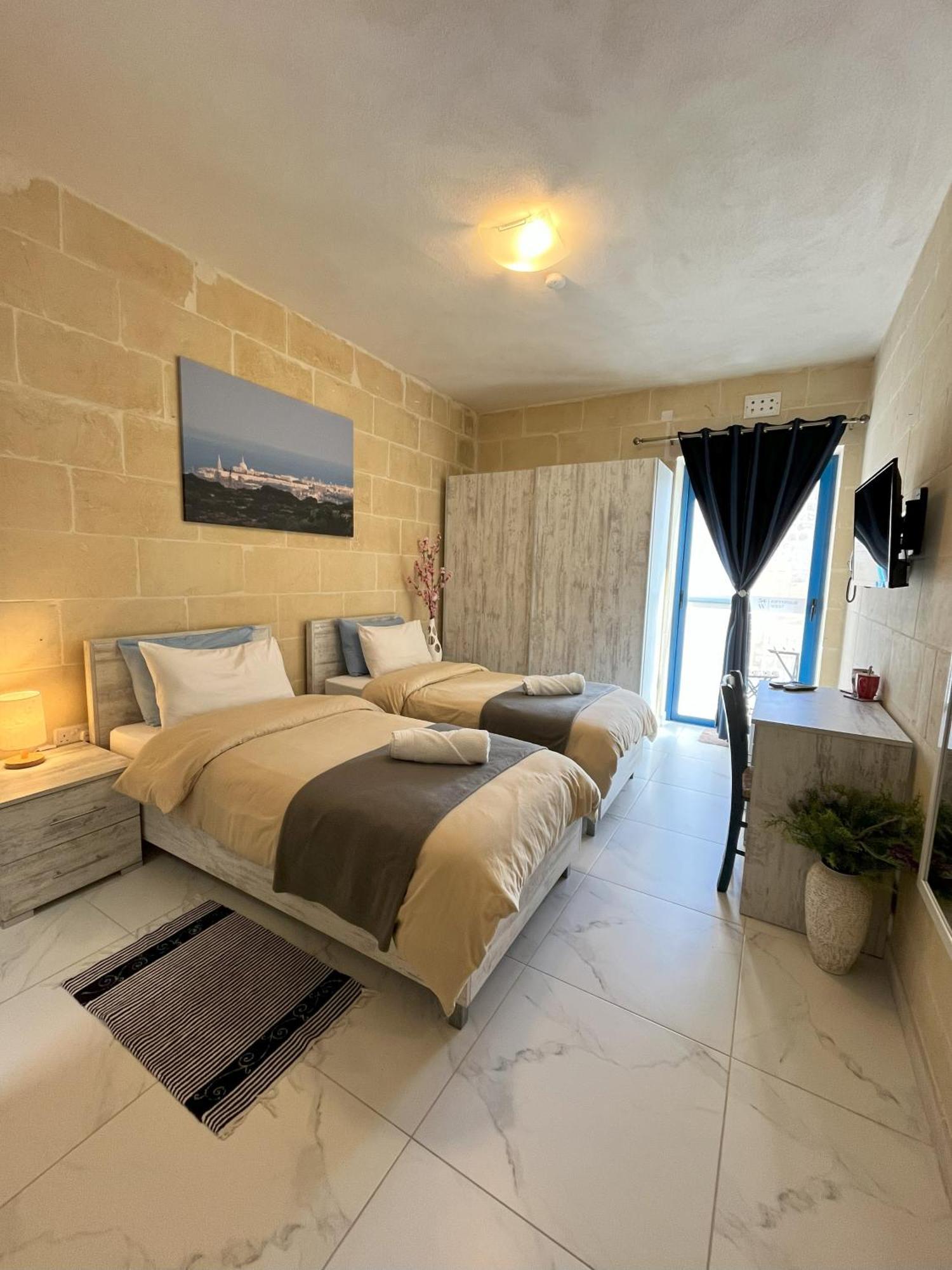 مبيت وإفطار Għarb Fiftyfour West Boutique Living المظهر الخارجي الصورة